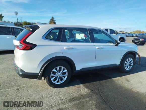 2024 Honda CR-V LX with VIN 5J6RS3H28RL000651, listed as a Copart auction lot 79755844 with 10,117 mi miles and Salvage Title. Bid and sale history available at DreamBid. Image 3.