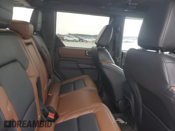 2024 Ford Bronco Outer Banks with VIN 1FMDE8BH5RLA99250, listed as a Copart auction lot 45733645 with 2,504 mi miles and Salvage Title. Bid and sale history available at DreamBid. Image 10.