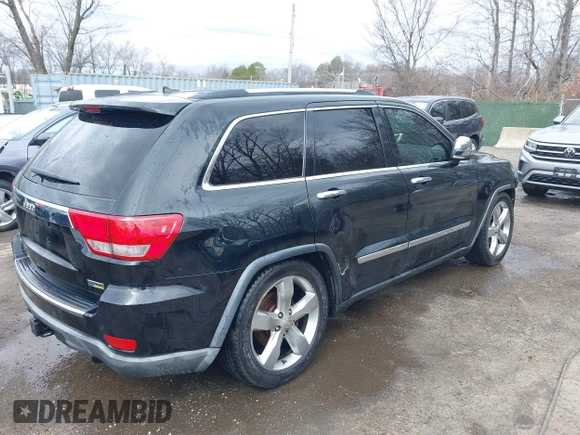 2013 Jeep Grand Cherokee Overland with VIN 1C4RJFCG8DC614542, listed as a IAAI auction lot 41733846 with 44,131 mi miles. Bid and sale history available at carsss.com. Image 4.