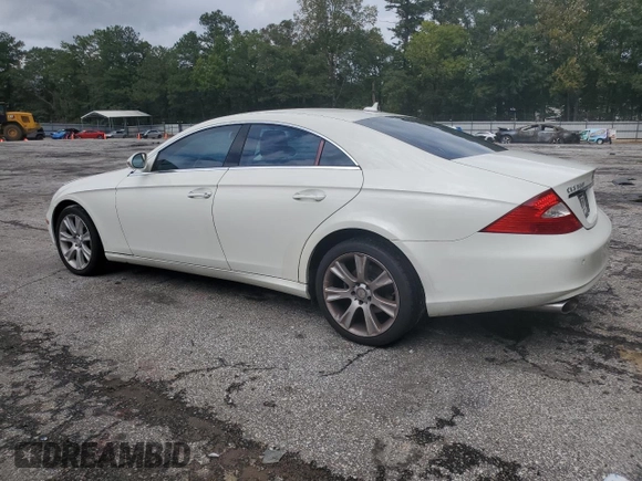 2008 Mercedes-Benz CLS-Class 5.5L with VIN WDDDJ72X18A130270, listed as a Copart auction lot 72983274 with 109,971 mi miles and Salvage Title. Bid and sale history available at carsss.com. Image 2.