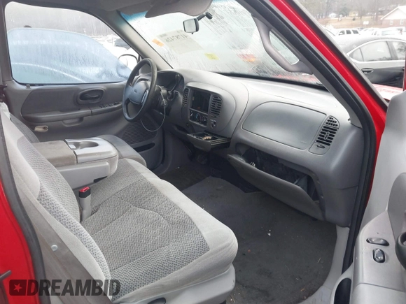 1999 Ford F-150 z VIN 1FTRX17WXXNA90516, wystawiony jako IAAI lot #41787426 z przebiegiem 354 066 mil mil oraz . Historia ofert i sprzedaży dostępna na DreamBid. Obrazek 5.