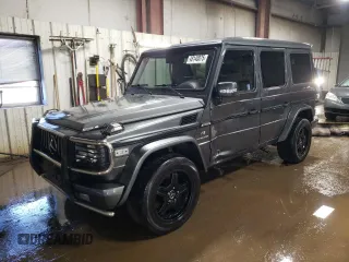 2005 Mercedes-Benz G with VIN WDCYR71E65X160243, listed as a Copart auction lot 48140075 with 164,457 mi miles and Salvage Title. Bid and sale history available at DreamBid. Image 1.