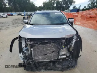2022 Toyota RAV4 XLE with VIN 2T3W1RFV3NW203742, listed as a Copart auction lot 62733585 with 6,668 mi miles and Non repairable. Bid and sale history available at DreamBid. Image 5.