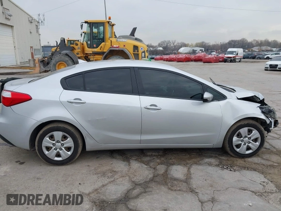 2015 Kia Forte LX with VIN KNAFK4A69F5437163, listed as a IAAI auction lot 42014912 with 220,953 mi miles and . Bid and sale history available at carsss.com. Image 14.