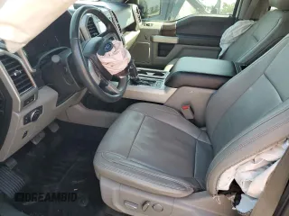2017 Ford F-150 XL z VIN 1FTEW1CG0HFC81650, wystawiony jako Copart lot #51038855 z przebiegiem 84 798 mil mil oraz Nie do naprawy • Non repairable. Historia ofert i sprzedaży dostępna na DreamBid. Obrazek 7.
