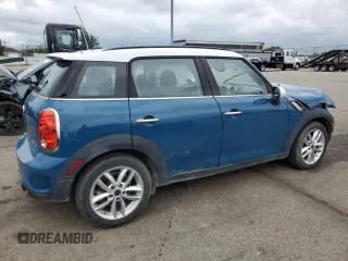 2012 MINI Countryman S with VIN WMWZC3C57CWL86423, listed as a Copart auction lot 57584195 with 102,184 mi miles and Salvage title. Bid and sale history available at DreamBid. Image 3.