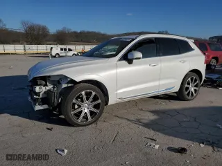 2021 Volvo XC60 Inscription with VIN YV4102RLXM1714521, listed as a Copart auction lot 46790415 with 14,921 mi miles and Salvage Title. Bid and sale history available at carsss.com. Image 1.