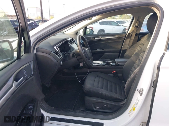 2016 Ford Fusion SE Hybrid with VIN 3FA6P0LU4GR144591, listed as a IAAI auction lot 42592828 with 96,184 mi miles and . Bid and sale history available at DreamBid. Image 5.