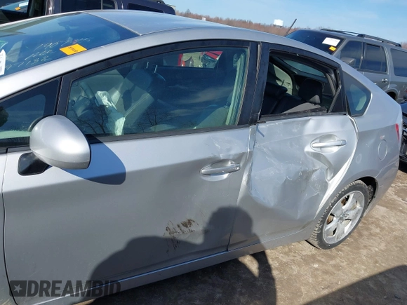 2010 Toyota Prius II with VIN JTDKN3DU9A0197132, listed as a IAAI auction lot 41816227 with 188,403 mi miles. Bid and sale history available at carsss.com. Image 15.