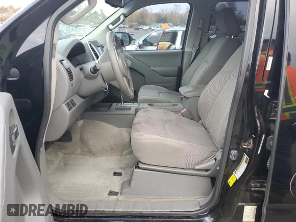 2015 Nissan Frontier SV with VIN 1N6AD0FR4FN711157, listed as a Copart auction lot 76598584 with 82,311 mi miles and Salvage title. Bid and sale history available at DreamBid. Image 7.