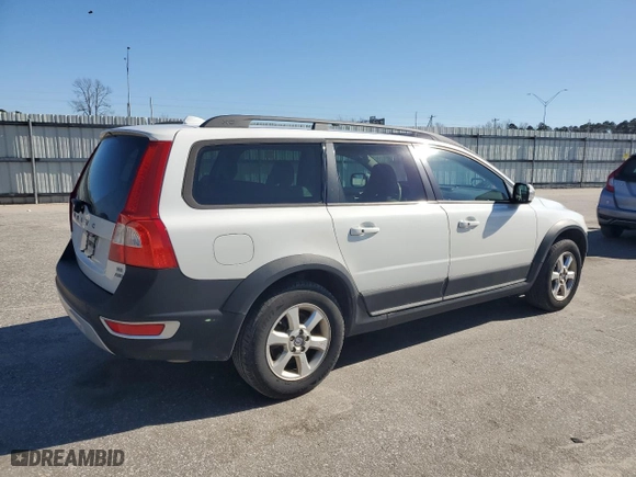 2008 Volvo XC70 with VIN YV4BZ982081016906, listed as a Copart auction lot 45629975 with NaN miles and Salvage Title. Bid and sale history available at carsss.com. Image 3.