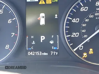 2017 Mitsubishi Outlander GT with VIN JA4JZ4AX8HZ032466, listed as a IAAI auction lot 42509591 with 42,153 mi miles and . Bid and sale history available at DreamBid. Image 7.