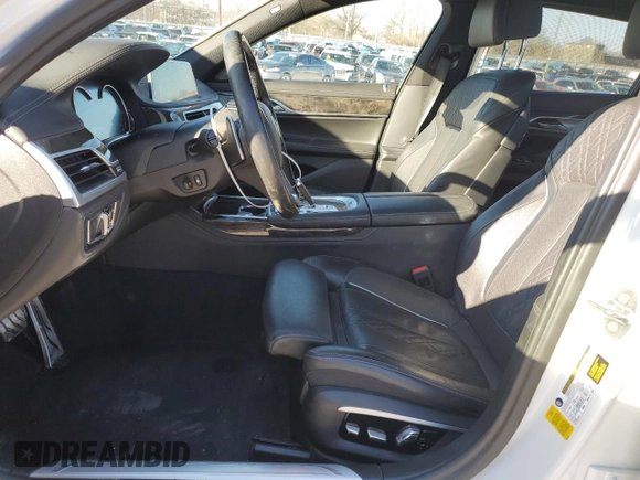 2017 BMW 7 Series 750i with VIN WBA7F0C39HGM22030, listed as a Copart auction lot 87127484 with 110,634 mi miles and Salvage title. Bid and sale history available at DreamBid. Image 7.