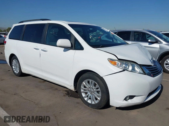 2012 Toyota Sienna XLE AAS z VIN 5TDYK3DC5CS218522, wystawiony jako IAAI lot #42605170 z przebiegiem 236 508 mil mil oraz . Historia ofert i sprzedaży dostępna na DreamBid. Obrazek 1.