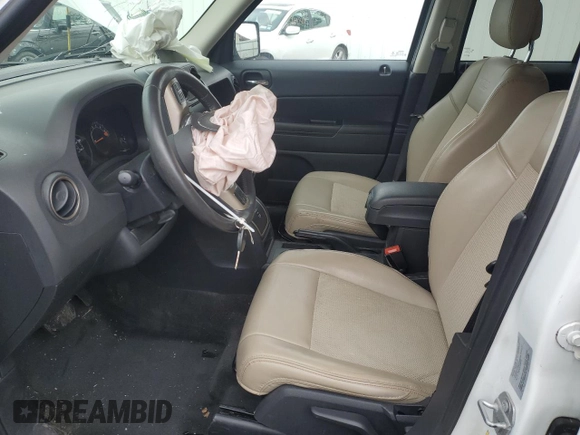 2017 Jeep Patriot Sport with VIN 1C4NJRBB9HD167760, listed as a Copart auction lot 58776585 with 137,568 mi miles and Salvage title. Bid and sale history available at DreamBid. Image 7.