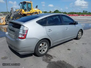 2007 Toyota Prius with VIN JTDKB20U477640537, listed as a IAAI auction lot 42016544 with 247,468 mi miles. Bid and sale history available at carsss.com. Image 4.