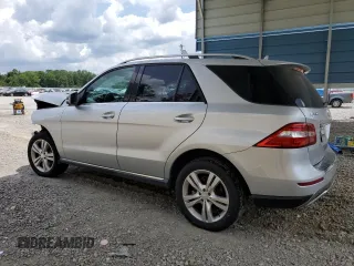 2015 Mercedes-Benz M 350 z VIN 4JGDA5HB2FA449146, wystawiony jako Copart lot #55599325 z przebiegiem 109 352 mil mil oraz Szkoda całkowita • Salvage title. Historia ofert i sprzedaży dostępna na DreamBid. Obrazek 2.