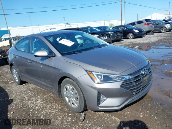2020 Hyundai Elantra SE z VIN KMHD74LF3LU901845, wystawiony jako IAAI lot #42289742 z przebiegiem 45 673 mil mil oraz . Historia ofert i sprzedaży dostępna na DreamBid. Obrazek 1.
