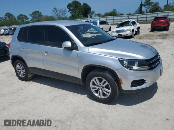 2012 Volkswagen Tiguan SEL with VIN WVGAV7AX7CW578250, listed as a Copart auction lot 53301055 with 118,582 mi miles and Non Repairable. Bid and sale history available at DreamBid. Image 4.