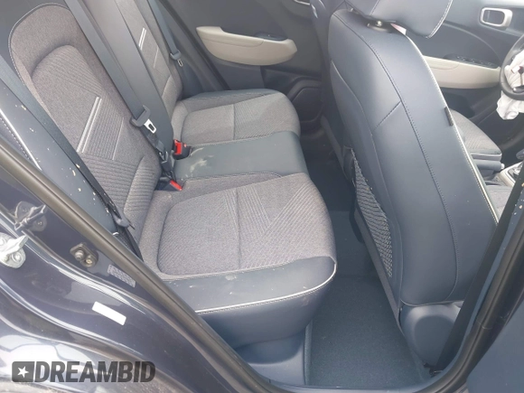 2024 Hyundai Venue SEL with VIN KMHRC8A32RU298638, listed as a IAAI auction lot 39283776 with 1,370 mi miles and . Bid and sale history available at DreamBid. Image 8.