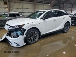 2024 Lexus RX 350 z VIN 2T2BAMCA1RC062538, wystawiony jako Copart lot #60910895 z przebiegiem 12 256 mil mil oraz Szkoda całkowita • Salvage title. Historia ofert i sprzedaży dostępna na DreamBid. Obrazek 1.