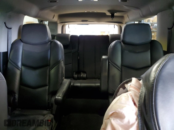 2019 Cadillac Escalade ESV Luxury with VIN 1GYS4HKJ2KR138634, listed as a Copart auction lot 53454755 with 104,098 mi miles and Salvage title. Bid and sale history available at DreamBid. Image 10.