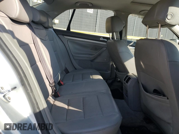 2006 Volkswagen Jetta 2.5L with VIN 3VWSF71K66M634299, listed as a Copart auction lot 42383235 with 168,421 mi miles and Salvage title. Bid and sale history available at DreamBid. Image 11.
