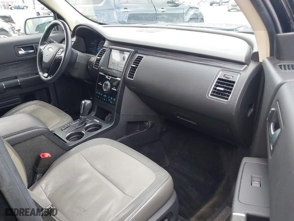 2017 Ford Flex Limited with VIN 2FMHK6D89HBA08555, listed as a IAAI auction lot 41700920 with 138,111 mi miles. Bid and sale history available at carsss.com. Image 5.
