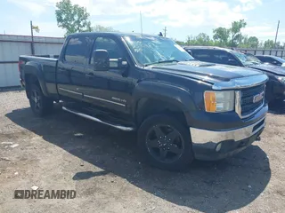 2011 GMC Sierra 2500HD with VIN 1GT111CG2BF259993, listed as a IAAI auction lot 42091140 with 153,497 mi miles and . Bid and sale history available at DreamBid. Image 1.