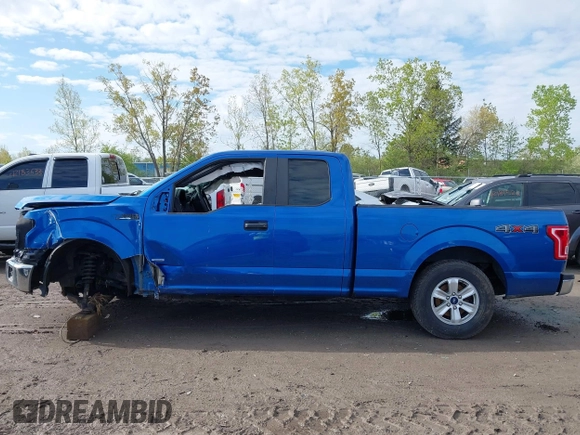 2015 Ford F-150 XLT z VIN 1FTEX1EP2FFC73685, wystawiony jako IAAI lot #42170312 z przebiegiem Nie podano mil oraz . Historia ofert i sprzedaży dostępna na DreamBid. Obrazek 14.