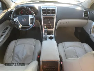2009 GMC Acadia SLT2 with VIN 1GKER33D19J184968, listed as a Copart auction lot 81513994 with 174,543 mi miles and Salvage title. Bid and sale history available at DreamBid. Image 8.