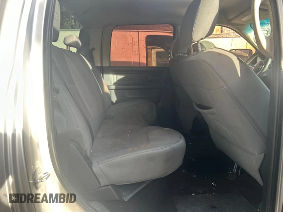 2014 Ram 3500 Tradesman with VIN 3C63RPGLXEG108065, listed as a Copart auction lot 43269975 with 268,985 mi miles and Clean Title. Bid and sale history available at carsss.com. Image 6.