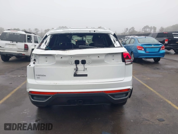2024 Volkswagen Atlas SE z VIN 1V2JE2CA9RC238428, wystawiony jako IAAI lot #41340830 z przebiegiem 6 992 mil mil oraz . Historia ofert i sprzedaży dostępna na DreamBid. Obrazek 17.