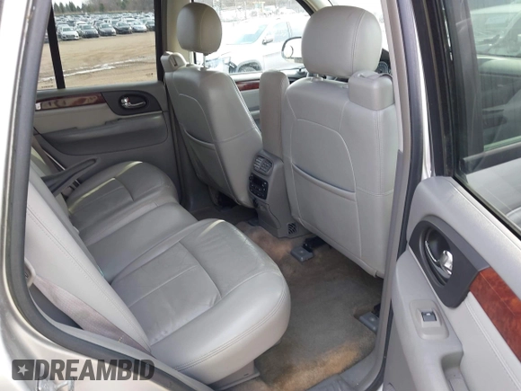 2006 GMC Envoy SLT with VIN 1GKDS13S962109198, listed as a IAAI auction lot 41874502 with 20,785 mi miles. Bid and sale history available at carsss.com. Image 8.
