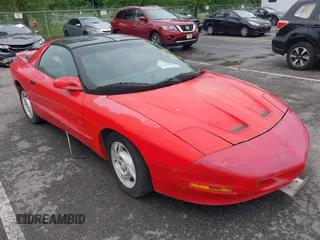 1994 Pontiac Firebird Formula z VIN 2G2FV22P2R2250731, wystawiony jako IAAI lot #42197238 z przebiegiem 97 175 mil mil oraz . Historia ofert i sprzedaży dostępna na DreamBid. Obrazek 6.