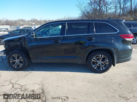 2019 Toyota Highlander LE with VIN 5TDBZRFH0KS964145, listed as a IAAI auction lot 41390943 with 127,163 mi miles and . Bid and sale history available at DreamBid. Image 15.