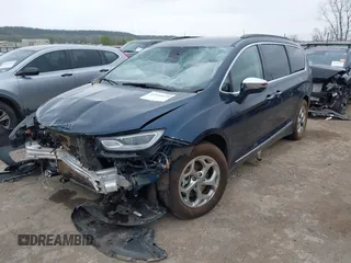 2022 Chrysler Pacifica Limited z VIN 2C4RC1GG4NR139407, wystawiony jako IAAI lot #41934648 z przebiegiem 57 384 mil mil oraz . Historia ofert i sprzedaży dostępna na DreamBid. Obrazek 17.