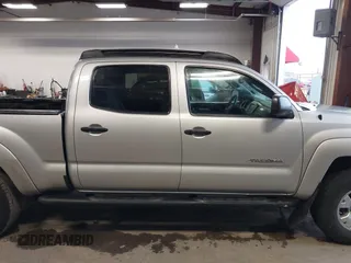 2011 Toyota Tacoma with VIN 3TMMU4FN1BM031502, listed as a IAAI auction lot 41333647 with 151,373 mi miles and . Bid and sale history available at DreamBid. Image 13.