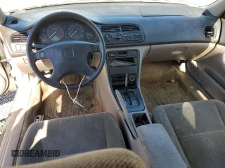 1994 Honda Accord EX with VIN JHMCD5654RC064683, listed as a Copart auction lot 46787665 with 212,047 mi miles and Salvage Title. Bid and sale history available at carsss.com. Image 8.