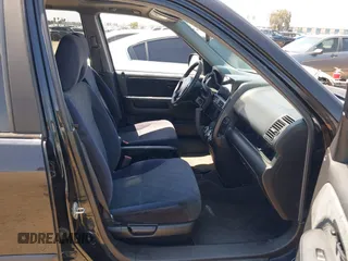 2005 Honda CR-V EX with VIN JHLRD78875C053656, listed as a IAAI auction lot 42117380 with 183,252 mi miles. Bid and sale history available at carsss.com. Image 5.