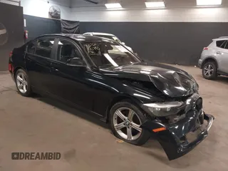 2014 BMW 3 Series 328i xDrive с VIN WBA3B5G59ENS06561, выставлен на аукционе IAAI как лот 42370078 с пробегом 101 877 миль миль и . История ставок и продаж доступна на DreamBid. Изображение 1.
