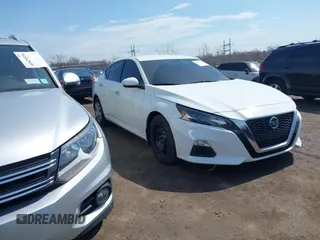 2022 Nissan Altima 2.5 S with VIN 1N4BL4BV4NN424281, listed as a IAAI auction lot 41909034 with 22,854 mi miles. Bid and sale history available at carsss.com. Image 1.