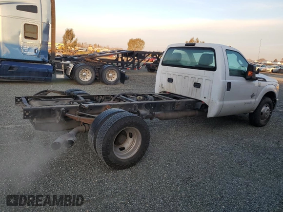 2013 Ford F-350 with VIN 1FDRF3GT6DEB28819, listed as a Copart auction lot 42031345 with 174,419 mi miles and Clean title. Bid and sale history available at DreamBid. Image 3.