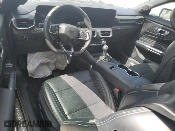 2024 Ford Mustang GT with VIN 1FA6P8CF2R5400362, listed as a Copart auction lot 64981385 with 5,475 mi miles and Clean title. Bid and sale history available at DreamBid. Image 8.