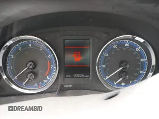2018 Toyota Corolla L z VIN 5YFBURHE6JP840504, wystawiony jako IAAI lot #41790115 z przebiegiem 83 026 mil mil oraz . Historia ofert i sprzedaży dostępna na DreamBid. Obrazek 7.