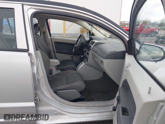 2007 Dodge Caliber with VIN 1B3HB28B87D545091, listed as a IAAI auction lot 41950729 with 163,951 mi miles and . Bid and sale history available at DreamBid. Image 5.