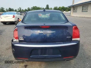 2017 Chrysler 300 Limited z VIN 2C3CCARG8HH571483, wystawiony jako Copart lot #60307865 z przebiegiem 86 606 mil mil oraz Szkoda całkowita • Salvage title. Historia ofert i sprzedaży dostępna na DreamBid. Obrazek 6.