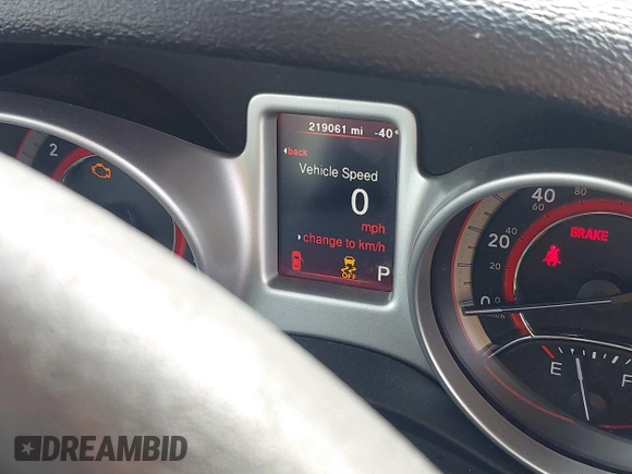 2017 Dodge Journey SXT with VIN 3C4PDCBG0HT518364, listed as a IAAI auction lot 42320159 with 219,061 mi miles and . Bid and sale history available at DreamBid. Image 15.