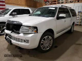 2011 Lincoln Navigator z VIN 5LMJJ3J54BEJ03241, wystawiony jako Copart lot #53153735 z przebiegiem 129 896 mil mil oraz Nie do naprawy • Non repairable. Historia ofert i sprzedaży dostępna na DreamBid. Obrazek 1.