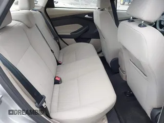2015 Ford Focus SE with VIN 1FADP3F24FL238308, listed as a IAAI auction lot 42707422 with 134,585 mi miles and . Bid and sale history available at DreamBid. Image 8.